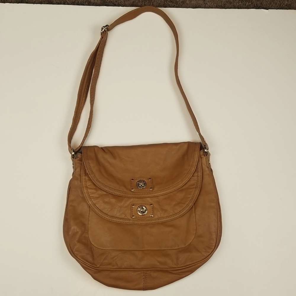 Marc Jacob's  Totally Turnlock Sasha Crossbody leather bag